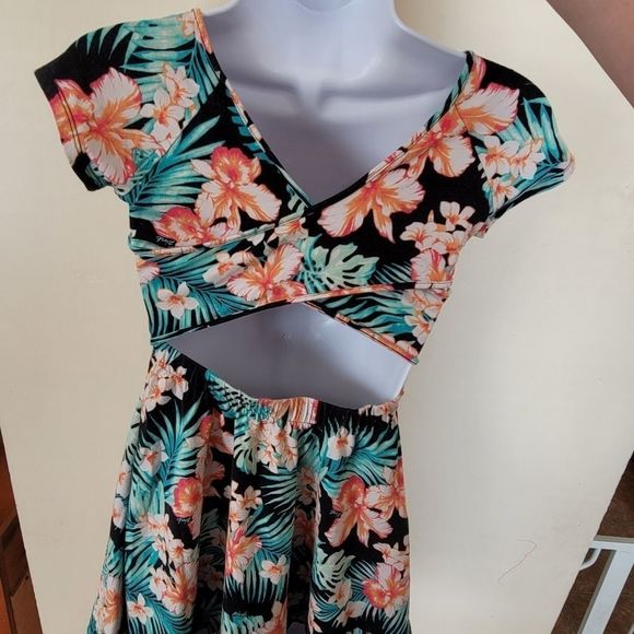 PINK by Victoria Secret tropical print sleeveless crossback fit & flare dress XS - Picture 4 of 6